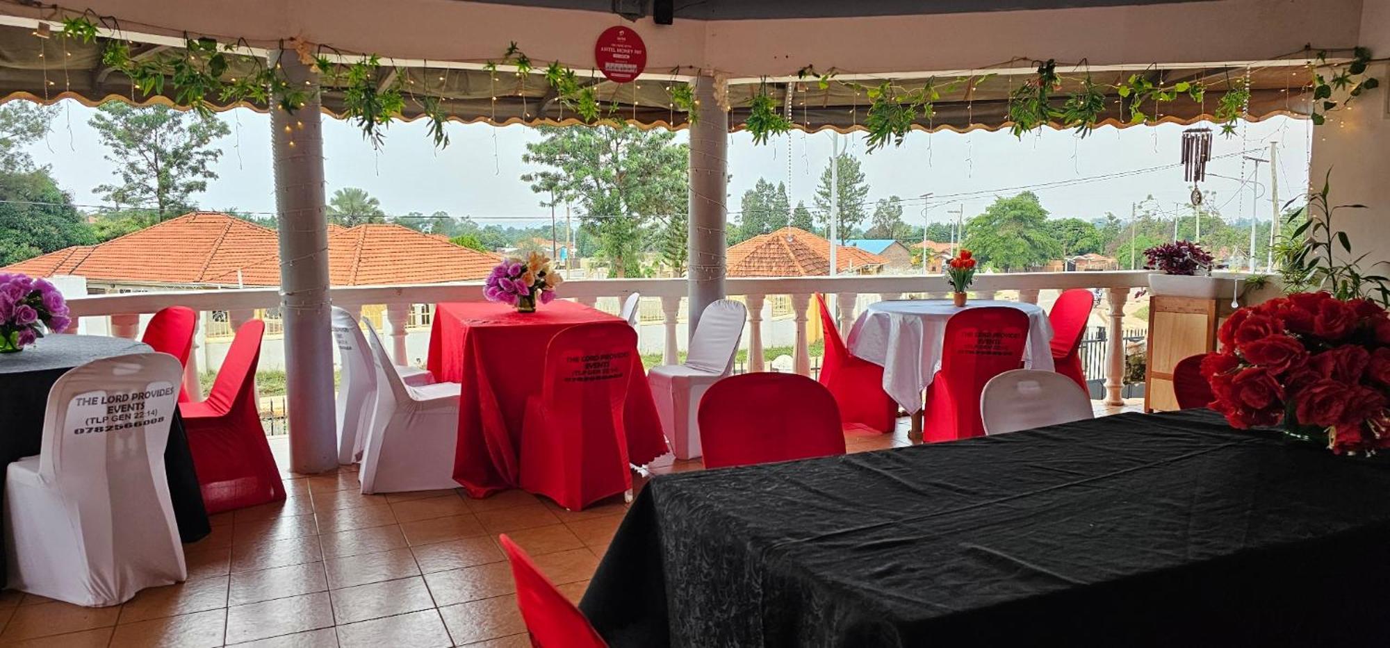 Northern Pearl Gulu Exterior foto